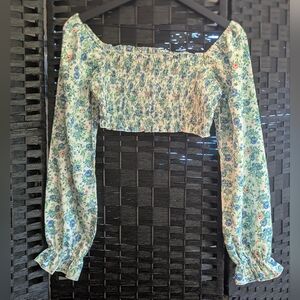 Boohoo Green White Puff Sleeve Smocked Crop Blouse Summer Sz 6 Women's Feminine